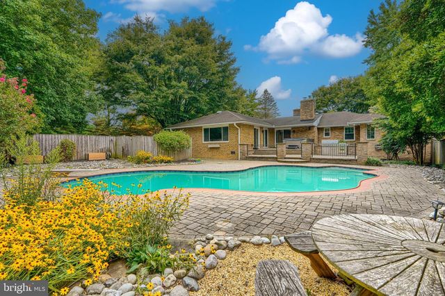 1050 STREAKER RD, Eldersburg, MD 21784