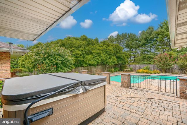 1050 STREAKER RD, Eldersburg, MD 21784