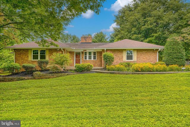 1050 STREAKER RD, Eldersburg, MD 21784