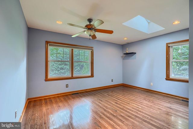 1050 STREAKER RD, Eldersburg, MD 21784