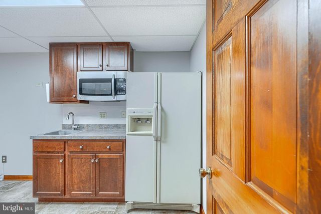 1050 STREAKER RD, Eldersburg, MD 21784