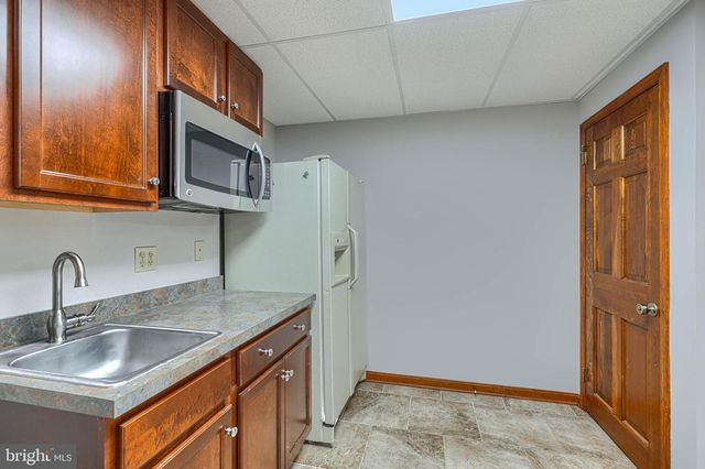 1050 STREAKER RD, Eldersburg, MD 21784