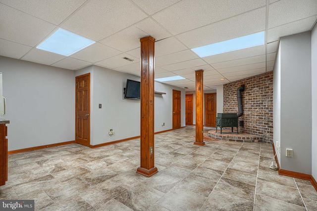 1050 STREAKER RD, Eldersburg, MD 21784