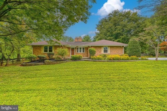 1050 STREAKER RD, Eldersburg, MD 21784