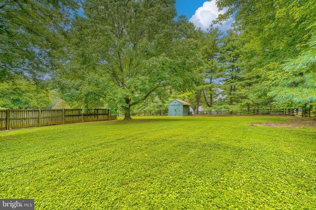 1050 STREAKER RD, Eldersburg, MD 21784