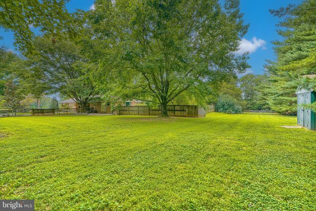 1050 STREAKER RD, Eldersburg, MD 21784