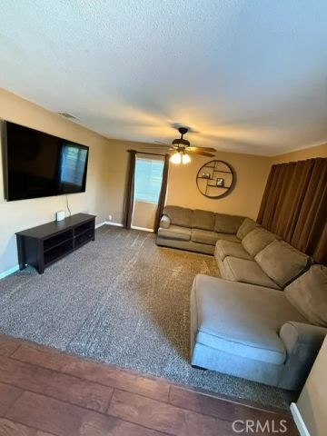 4552 W Avenue L12, Lancaster, CA 93536