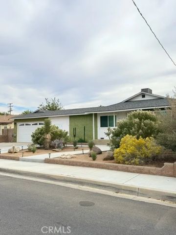 4552 W Avenue L12, Lancaster, CA 93536