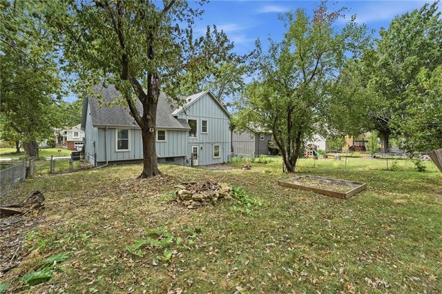 2004 E 144th Terrace, Olathe, KS 66062