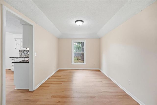 2004 E 144th Terrace, Olathe, KS 66062