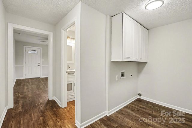 1627 Warren Avenue, Gastonia, NC 28054