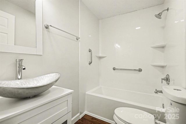 1627 Warren Avenue, Gastonia, NC 28054