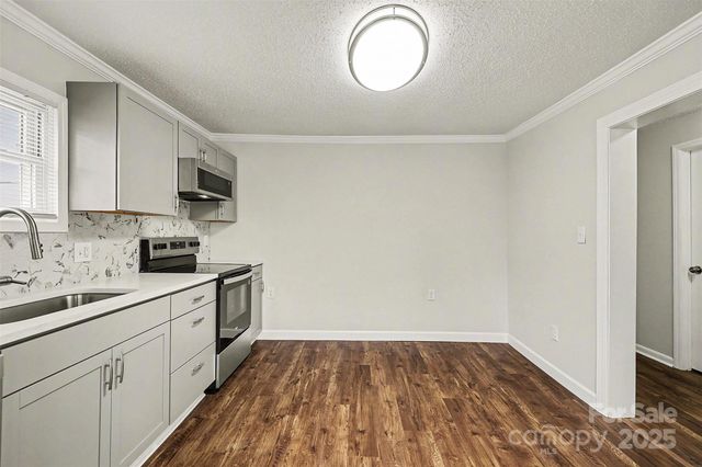 1627 Warren Avenue, Gastonia, NC 28054