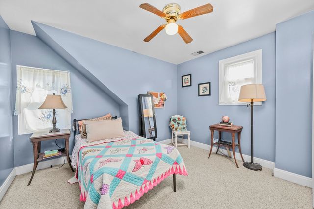 13115 S Escanaba Avenue, Chicago, IL 60633