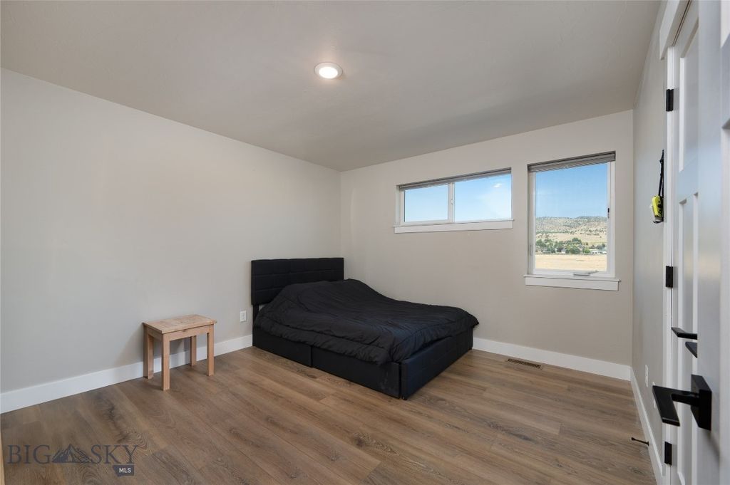 302 Vujo, Ennis, MT 59729 photo 17