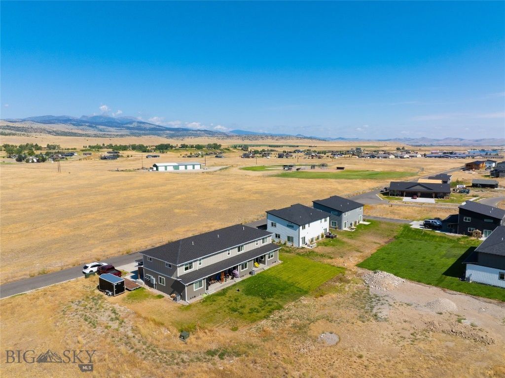 302 Vujo, Ennis, MT 59729 photo 30