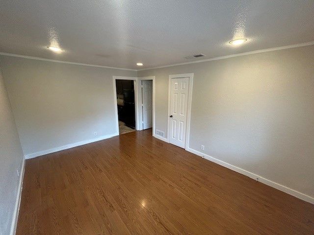 209 E Linda Drive, Garland, TX 75041