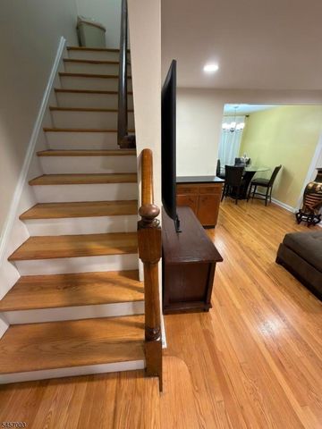 154 Boyden Avenue, Maplewood Twp., NJ 07040