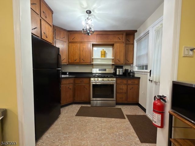 154 Boyden Avenue, Maplewood Twp., NJ 07040