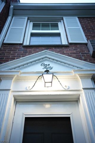 154 Boyden Avenue, Maplewood Twp., NJ 07040
