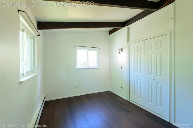 1705 S Carlson Street, Westland, MI 48186