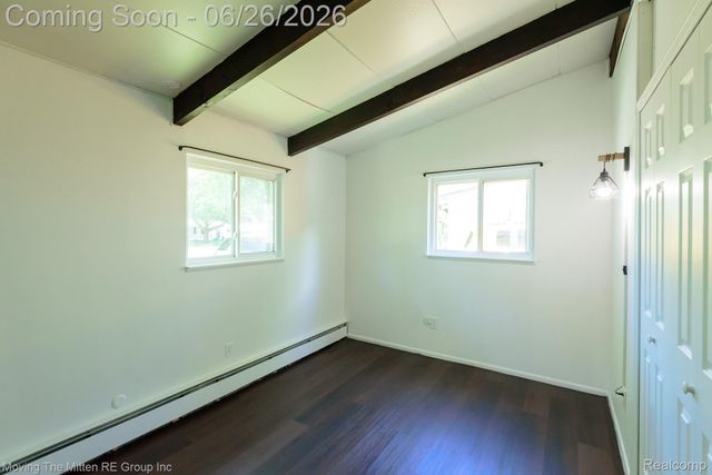 1705 S Carlson Street, Westland, MI 48186