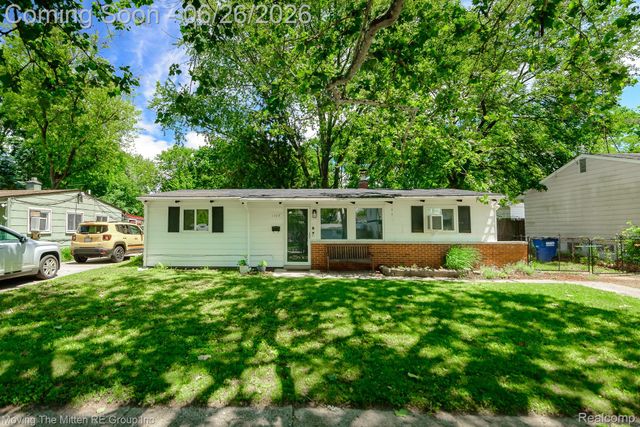 1705 S Carlson Street, Westland, MI 48186