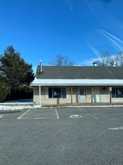 7 Daly Road, Coventry, CT 06238