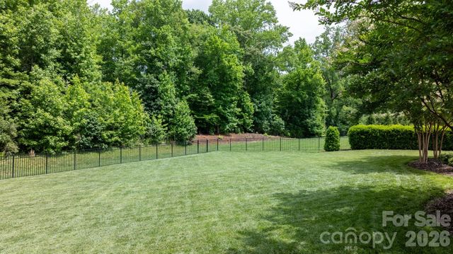 1013 Torrens Drive, Wesley Chapel, NC 28110