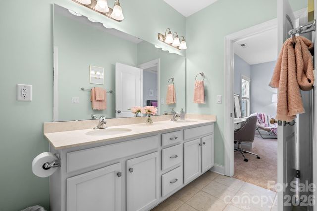 1013 Torrens Drive, Wesley Chapel, NC 28110