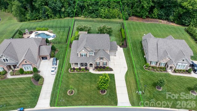 1013 Torrens Drive, Wesley Chapel, NC 28110