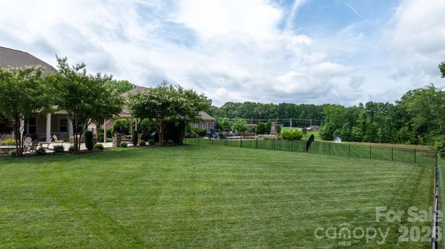 1013 Torrens Drive, Wesley Chapel, NC 28110