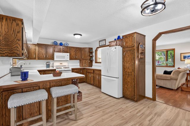 7381 Leonard Avenue, Lino Lakes, MN 55014