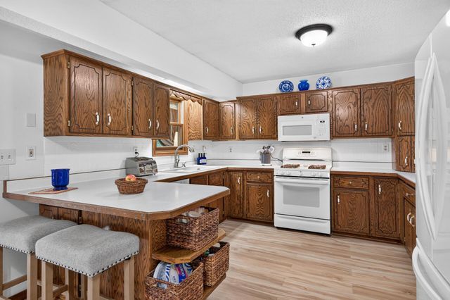 7381 Leonard Avenue, Lino Lakes, MN 55014