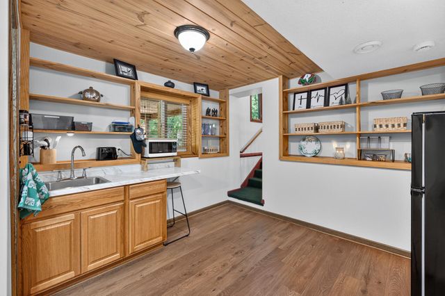 7381 Leonard Avenue, Lino Lakes, MN 55014