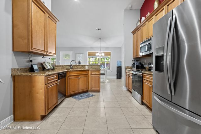 116 Lavender Drive, Ocean Springs, MS 39564
