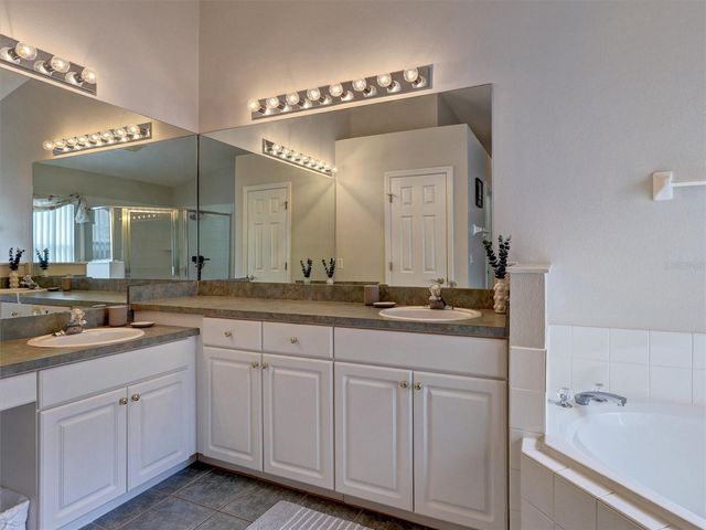 757 BALMORAL DRIVE, Davenport, FL 33896