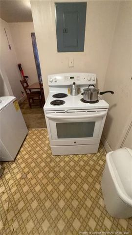 3232 Chandler Street, Fayetteville, NC 28303