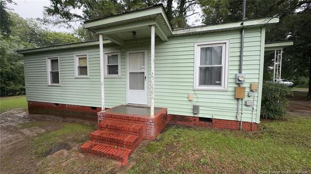 3232 Chandler Street, Fayetteville, NC 28303