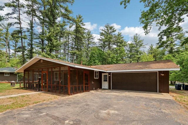 241 Mariealain Drive, Wisconsin Dells, WI 53965