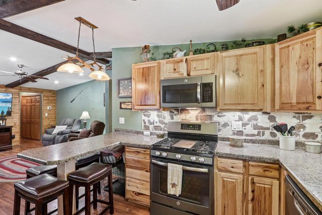 241 Mariealain Drive, Wisconsin Dells, WI 53965