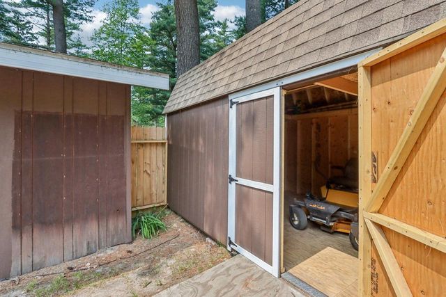 241 Mariealain Drive, Wisconsin Dells, WI 53965