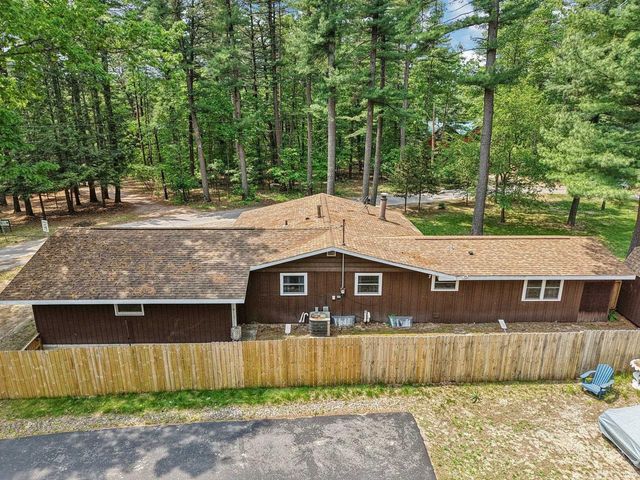241 Mariealain Drive, Wisconsin Dells, WI 53965