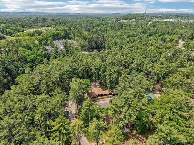 241 Mariealain Drive, Wisconsin Dells, WI 53965