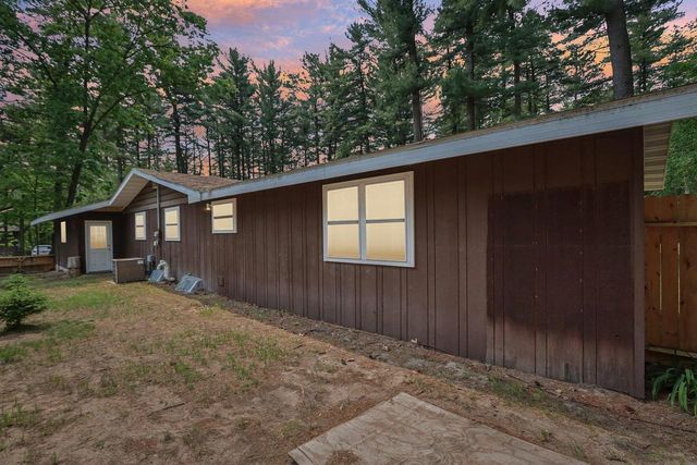 241 Mariealain Drive, Wisconsin Dells, WI 53965