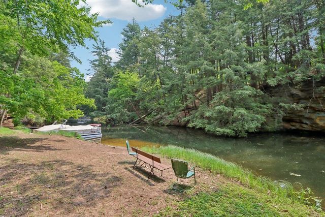 241 Mariealain Drive, Wisconsin Dells, WI 53965