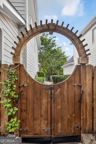 6010 Georgetown Park Drive, Norcross, GA 30071