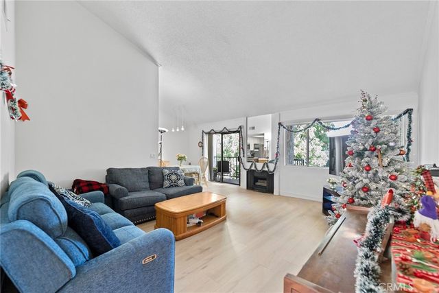 1814 Garvey B, Alhambra, CA 91803