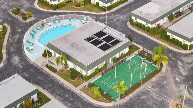 7861 38TH TERRACE N, St Petersburg, FL 33709