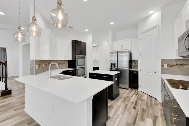 10466 SIDDINGTON DRIVE, Orlando, FL 32832